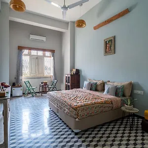 Kol Pol Mohalla Boutique *** Udajpur
